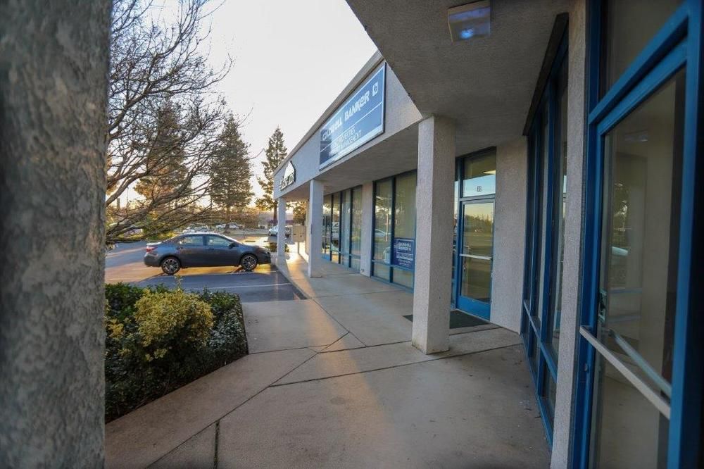 Multi-Tenant Commercial Building: 2070 Churn Creek Rd, Redding, CA 96002